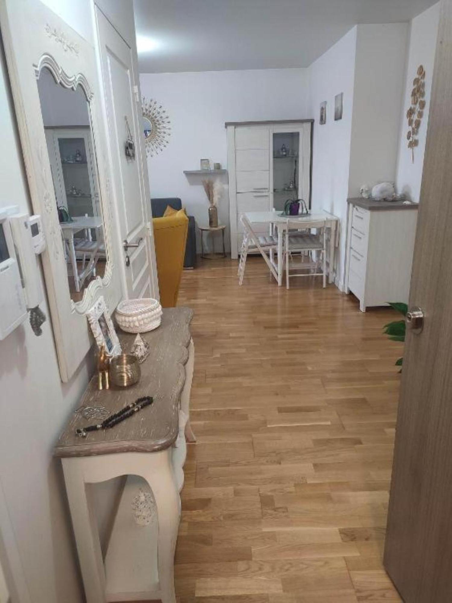A 10 Mins D'Aeroport D'Orly Logement Lumineux Chaleureux Athis-Mons Extérieur photo