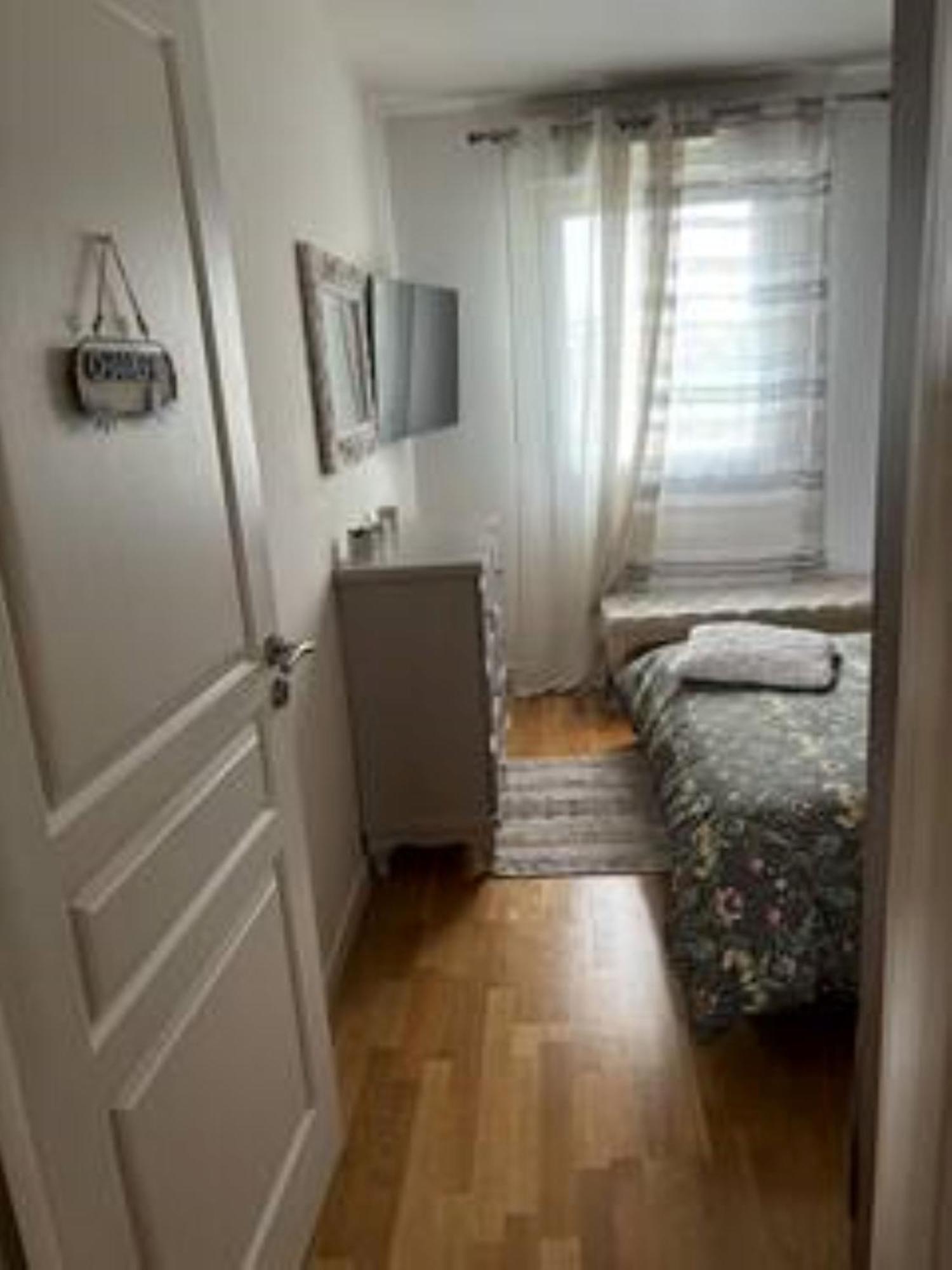 A 10 Mins D'Aeroport D'Orly Logement Lumineux Chaleureux Athis-Mons Extérieur photo